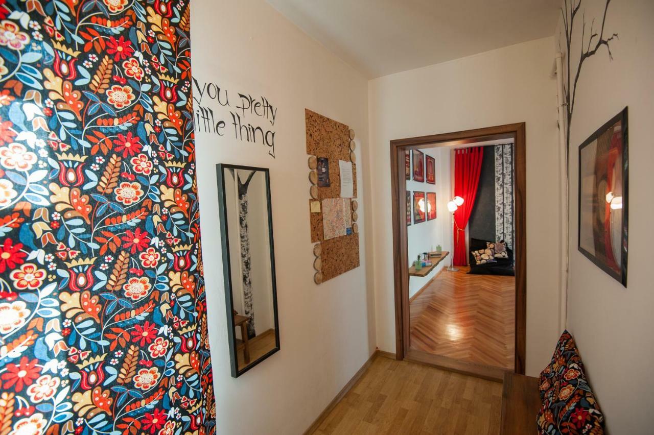 Spacious Stylish In Old Town Apartament *
